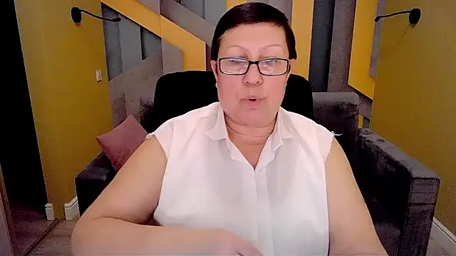 Snapshot of BarbaraTurners chatting on 17, 2, 2025 BarbaraTurners online show from 17, 2, 2025