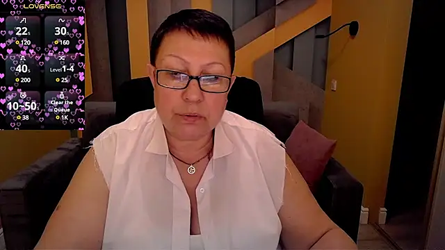 Snapshot of BarbaraTurners chatting on 5, 3, 2025 BarbaraTurners online show from 5, 3, 2025