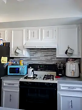 Snapshot of honeeyyy_pot chatting on 17, 2, 2025 honeeyyy pot online show from 17, 2, 2025