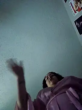 Snapshot of honeeyyy_pot chatting on 26, 2, 2025 honeeyyy pot online show from 26, 2, 2025