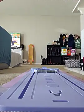 Snapshot of honeeyyy_pot chatting on 28, 2, 2025 honeeyyy pot online show from 28, 2, 2025