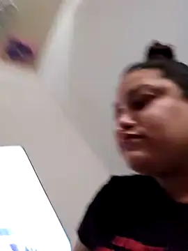 Snapshot of honeeyyy_pot chatting on 13, 3, 2025 honeeyyy pot online show from 13, 3, 2025