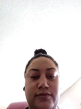 Snapshot of honeeyyy_pot chatting on 13, 3, 2025 honeeyyy pot online show from 13, 3, 2025