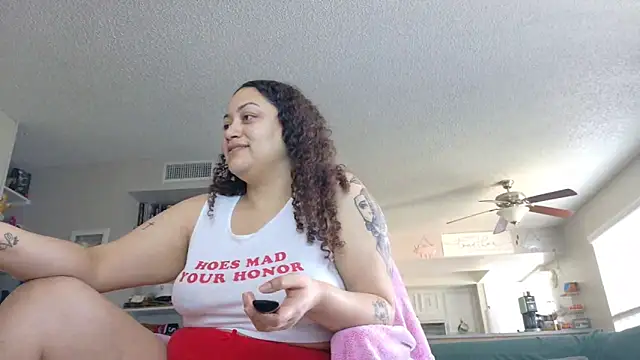 Snapshot of honeeyyy_pot chatting on 19, 3, 2025 honeeyyy pot online show from 19, 3, 2025