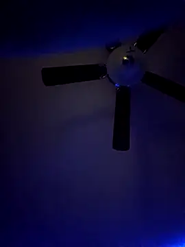 Snapshot of honeeyyy_pot chatting on 23, 3, 2025 honeeyyy pot online show from 23, 3, 2025