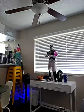 Snapshot of honeeyyy_pot chatting on 3, 10, 2025 honeeyyy pot online show from 3, 10, 2025