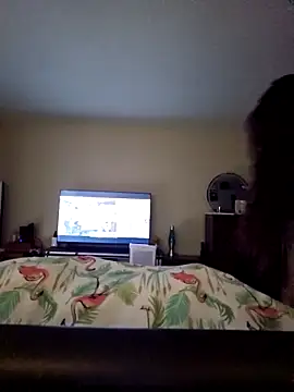 Snapshot of honeeyyy_pot chatting on 23, 10, 2025 honeeyyy pot online show from 23, 10, 2025