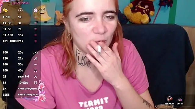 Snapshot of Yours_good_mood chatting on 5, 3, 2025 Yours good mood online show from 5, 3, 2025