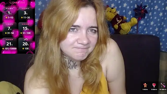 Snapshot of Yours_good_mood chatting on 8, 10, 2025 Yours good mood online show from 8, 10, 2025