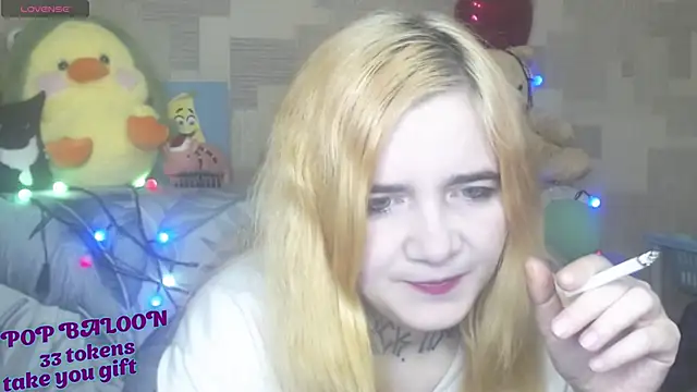 Snapshot of Yours_good_mood chatting on 25, 4, 2026 Yours good mood online show from 25, 4, 2026