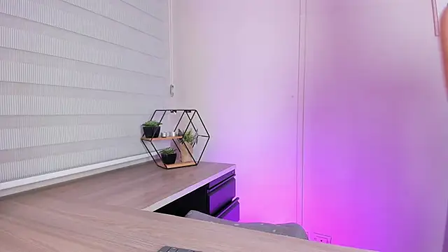 bulma bambina  online show from 25, 1, 2025