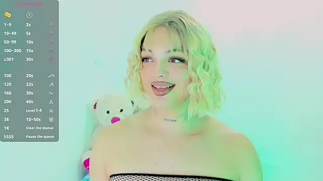 Snapshot of Emmaa_Saenz_ chatting on 9, 3, 2026 Emmaa Saenz online show from 9, 3, 2026