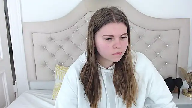 AbbyPleasure online show from 7, 1, 2025