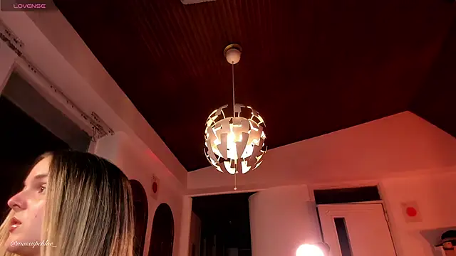 Snapshot of misschloe__ chatting on 29, 3, 2026 misschloe online show from 29, 3, 2026