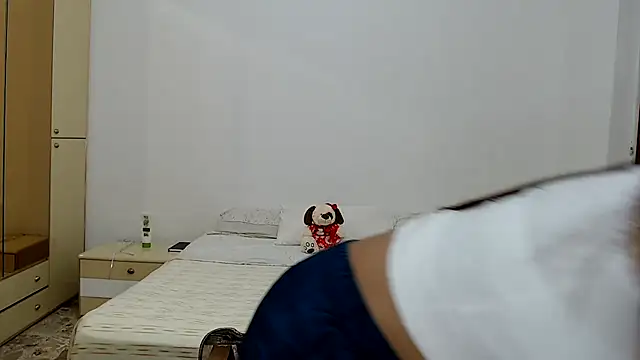 Snapshot of ZajiraShane chatting on 9, 10, 2025 ZajiraShane online show from 9, 10, 2025