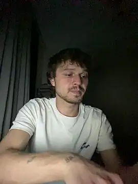 Snapshot of oguuxum chatting on 23, 3, 2026 oguuxum online show from 23, 3, 2026