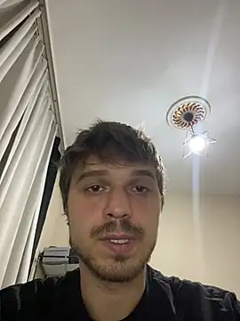 Snapshot of oguuxum chatting on 8, 4, 2026 oguuxum online show from 8, 4, 2026