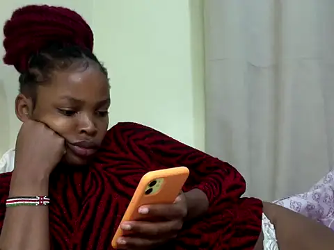 queen-sasha online show from 15, 4, 2026