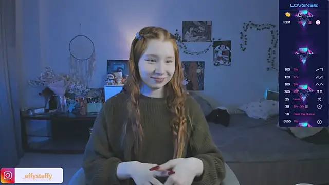 Snapshot of CallMeEffy1 chatting on 26, 11, 2025 CallMeEffy1 online show from 26, 11, 2025