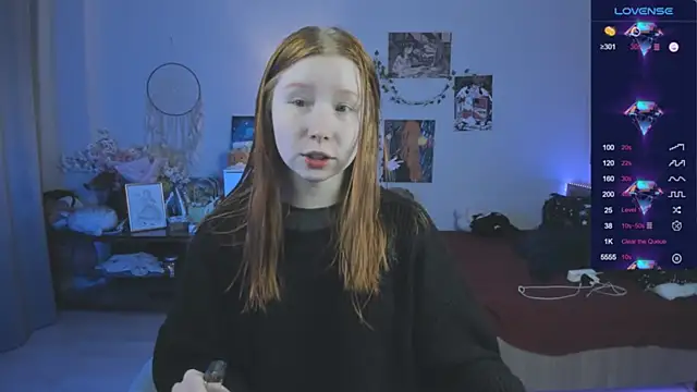 Snapshot of CallMeEffy1 chatting on 21, 12, 2025 CallMeEffy1 online show from 21, 12, 2025