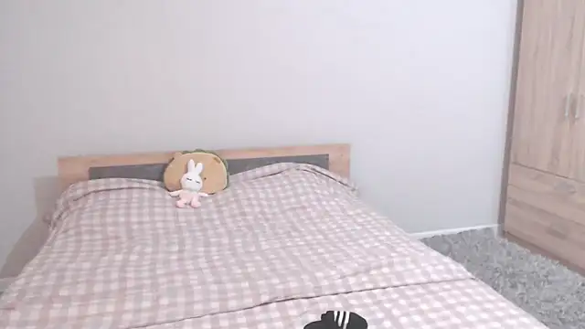 your angela online show from 15, 12, 2025