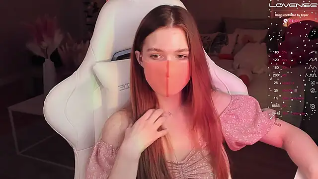 Frau Lina online show from 17, 12, 2024