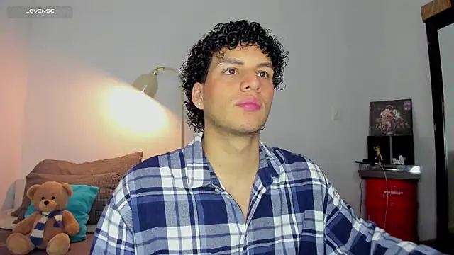 Curlblue online show from 16, 10, 2025