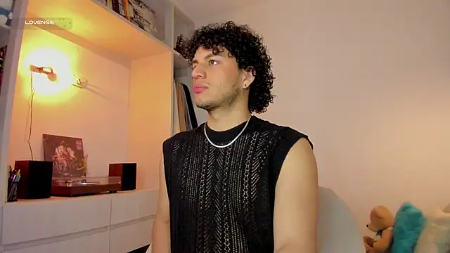 Curlblue online show from 14, 12, 2025