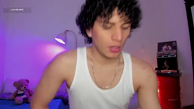 Curlblue online show from 6, 1, 2026