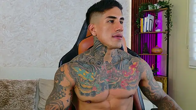 AdanReilly online show from 22, 10, 2025