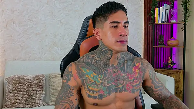 AdanReilly online show from 1, 12, 2025