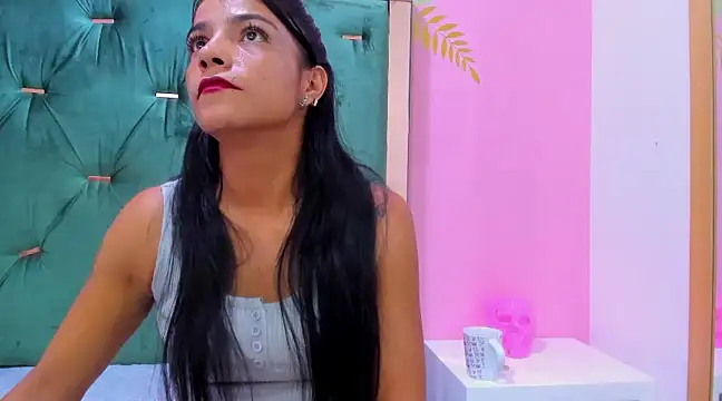 Snapshot of Hellen__4master chatting on 1, 2, 2025 Hellen 4master online show from 1, 2, 2025