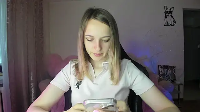 Snapshot of RouseReed chatting on 22, 5, 2026 RouseReed online show from 22, 5, 2026