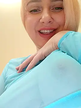 LadyLolyPop  online show from 26, 11, 2025