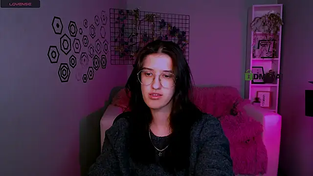 Snapshot of scarlet_mooore chatting on 11, 11, 2025 scarlet mooore online show from 11, 11, 2025