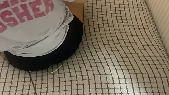 Snapshot of Ceyceys chatting on 8, 10, 2025 Ceyceys online show from 8, 10, 2025