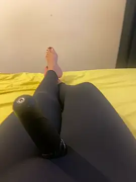 Snapshot of Ceyceys chatting on 12, 10, 2025 Ceyceys online show from 12, 10, 2025