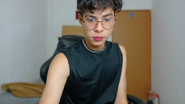 Snapshot of Jacotnk chatting on 6, 2, 2025 Jacotnk online show from 6, 2, 2025