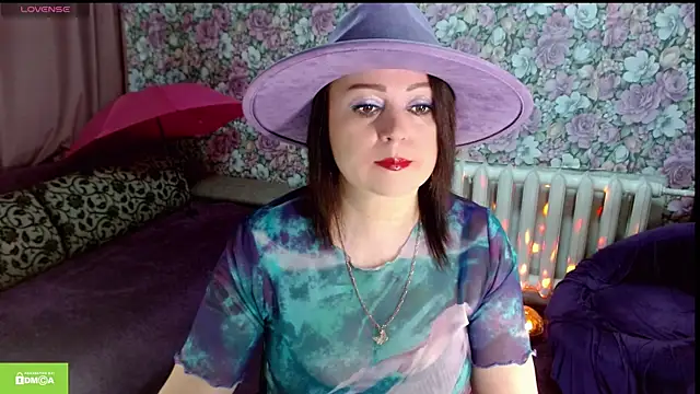 Julia-ru online show from 13, 5, 2026