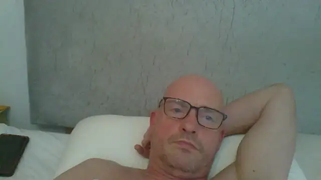 Snapshot of mrtickle0025 chatting on 1, 2, 2026 mrtickle0025 online show from 1, 2, 2026