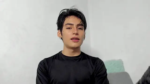 sebas rose online show from 14, 12, 2024