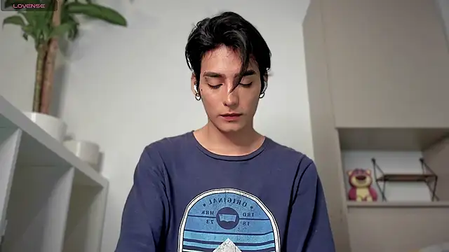 sebas rose online show from 19, 12, 2024