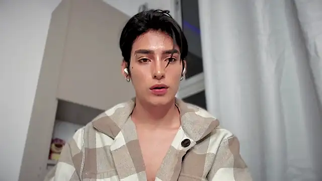 sebas rose online show from 20, 12, 2024