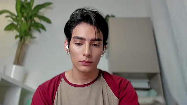 sebas rose online show from 15, 1, 2025