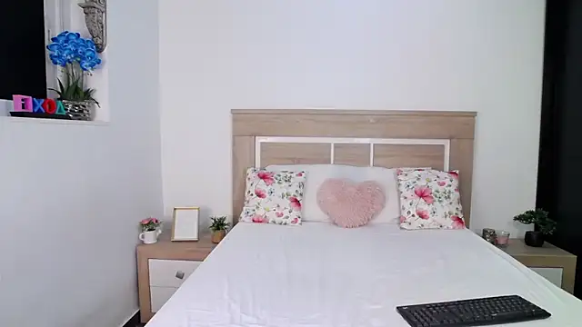 AylinRoss online show from 20, 9, 2025