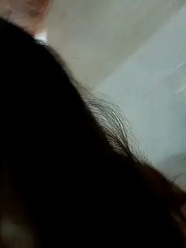 LunaGil1 online show from 9, 2, 2025