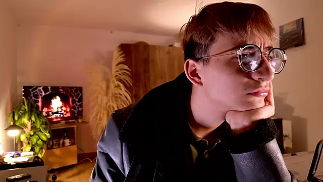 Snapshot of Mr_evan1 chatting on 29, 10, 2025 Mr evan1 online show from 29, 10, 2025