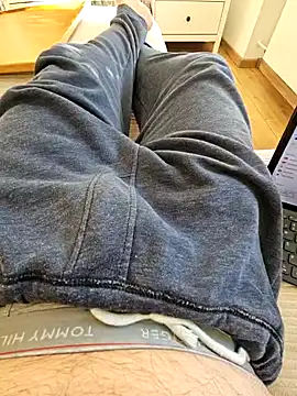 Snapshot of BigPassion89 chatting on 2, 2, 2025 BigPassion89 online show from 2, 2, 2025