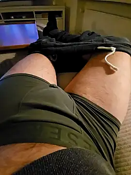 Snapshot of BigPassion89 chatting on 21, 2, 2025 BigPassion89 online show from 21, 2, 2025