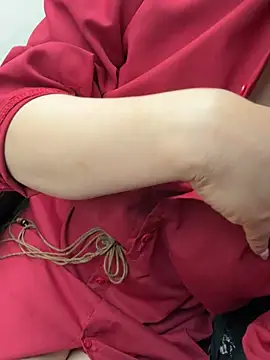 May-Squirt online show from 17, 4, 2026